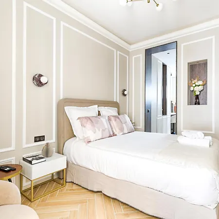 Apartment Luxury And Design Invalides