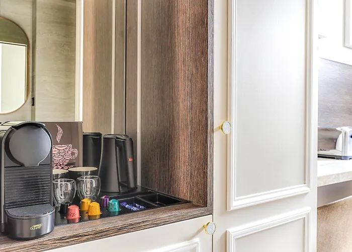 Luxury And Design Invalides * Paris